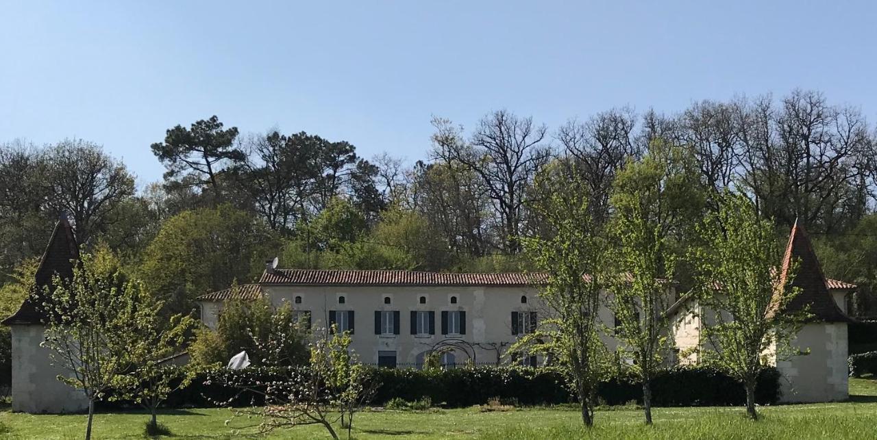 Le Manoir De Nabinaud Bed and Breakfast Buitenkant foto